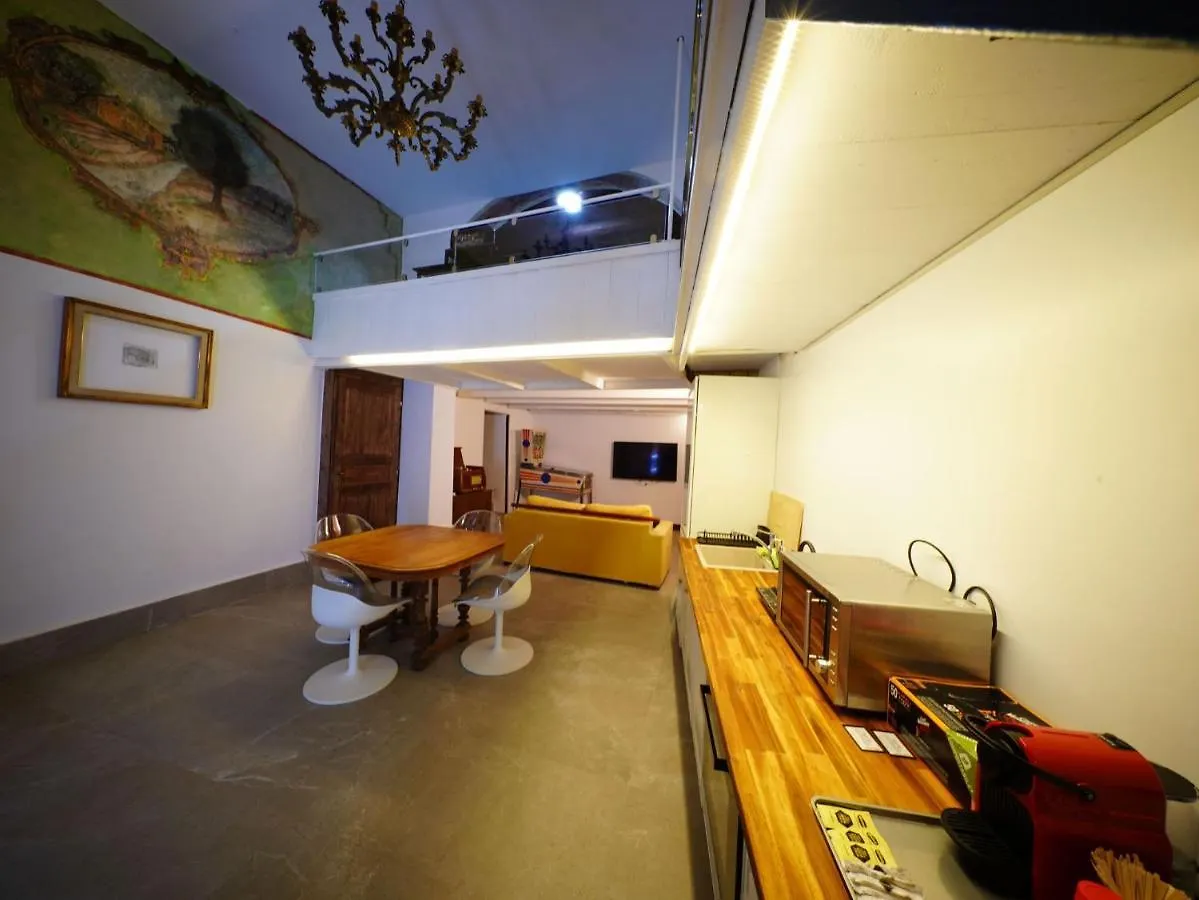 Tre Colonne Apartment Rome 0*,  Italy